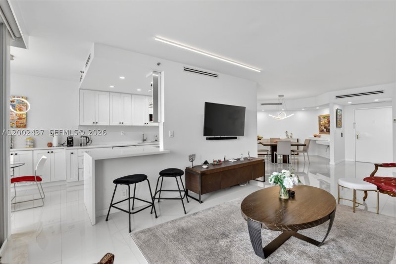Comprar apartamento en 3000 Williams Island 2404