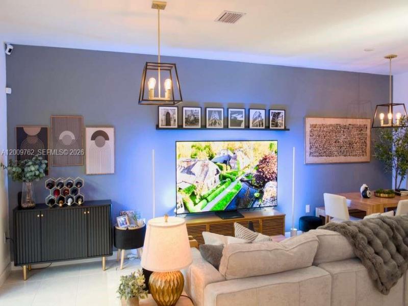 Property photo # 8