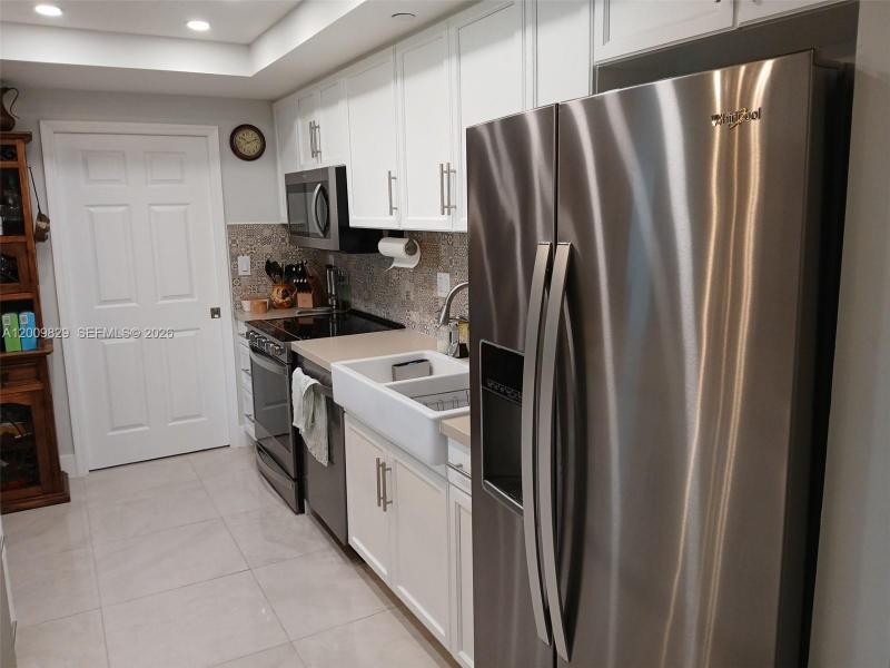 Property photo # 6