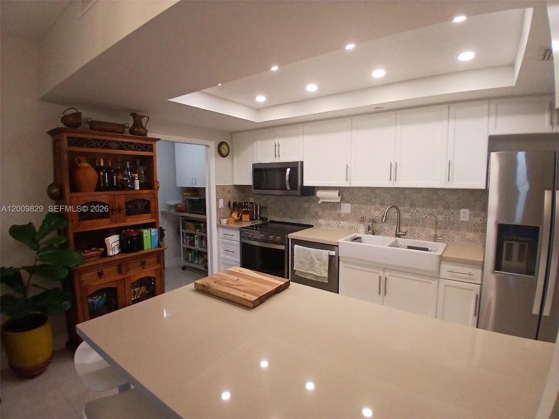 Property photo # 2