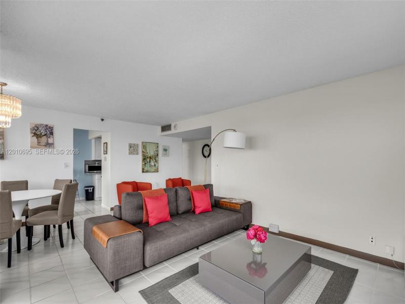 Comprar apartamento en Club Atlantis 2401