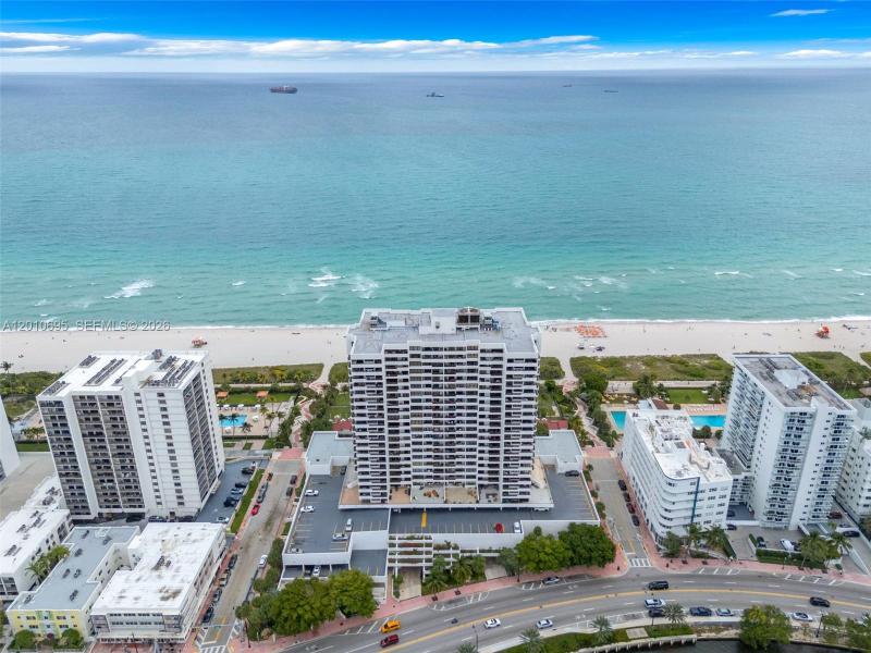 Comprar apartamento en Club Atlantis 2401