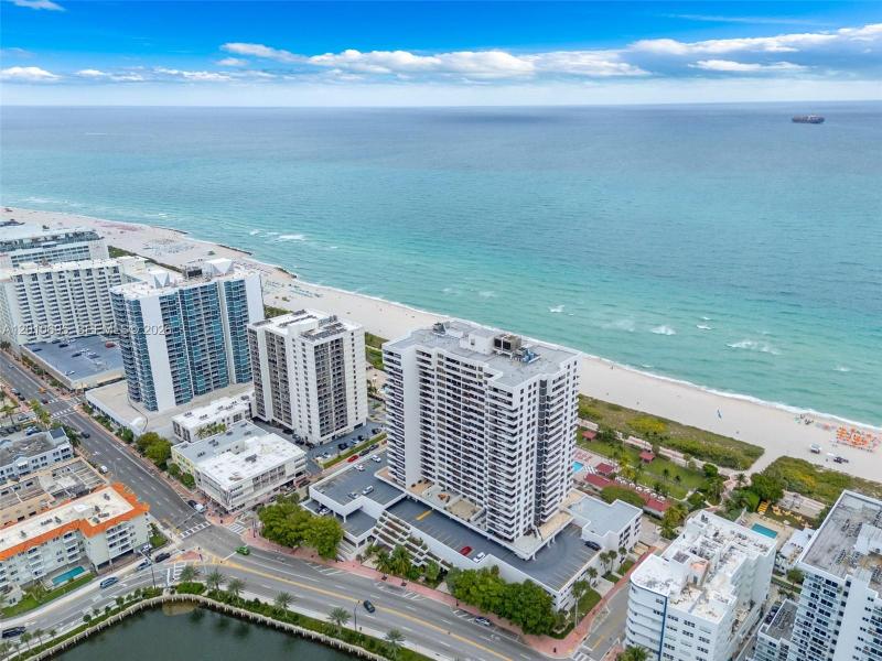Comprar apartamento en Club Atlantis 2401
