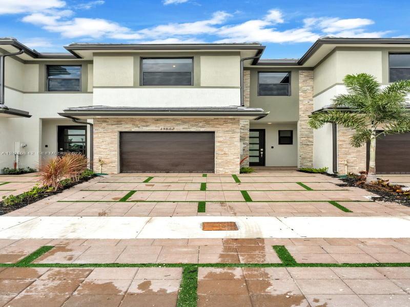 Property photo # 0