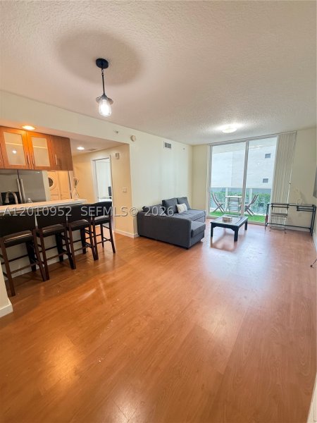 23 Biscayne Bay Apt #901