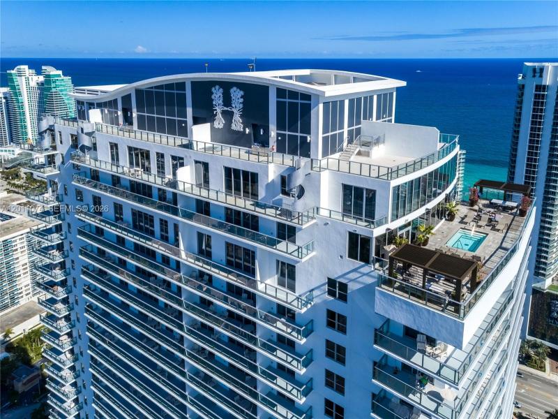 Condo for sale at Hyde Beach House R1808