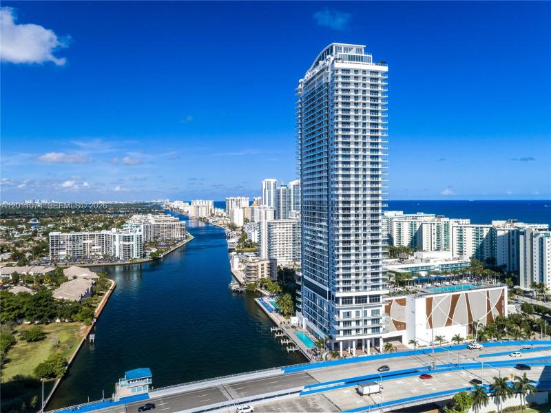 Condo for sale at Hyde Beach House R1808