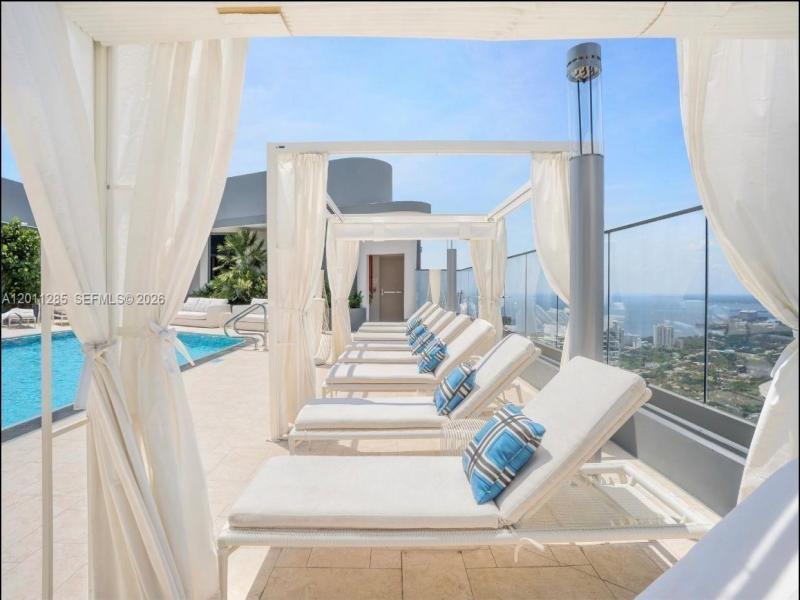 Property photo # 9