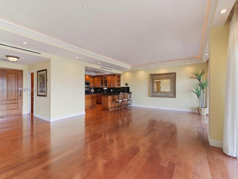 Comprar apartamento en The Cricket Club PH01