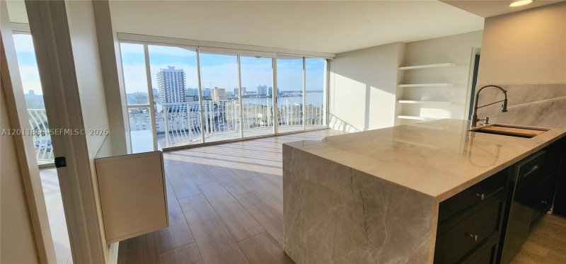 Apartment for rent at Grandview Palace 1411