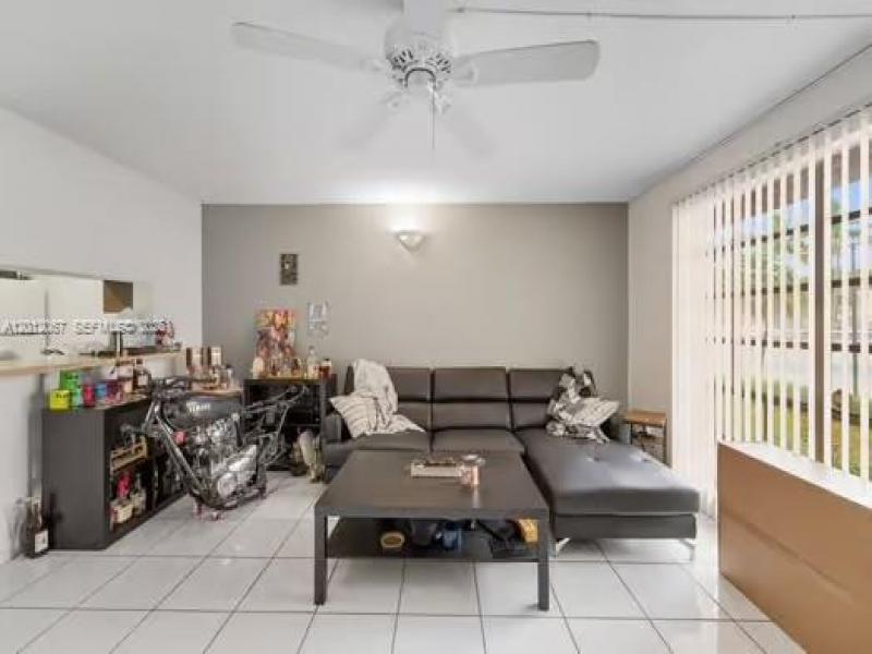 Property photo # 2