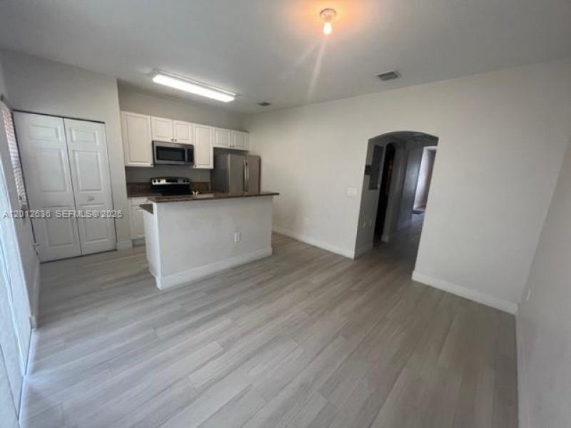 Property photo # 0