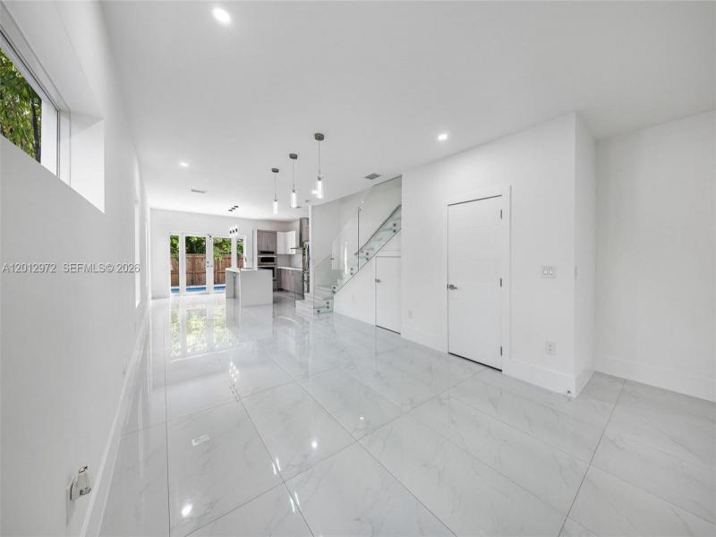 Property photo # 7