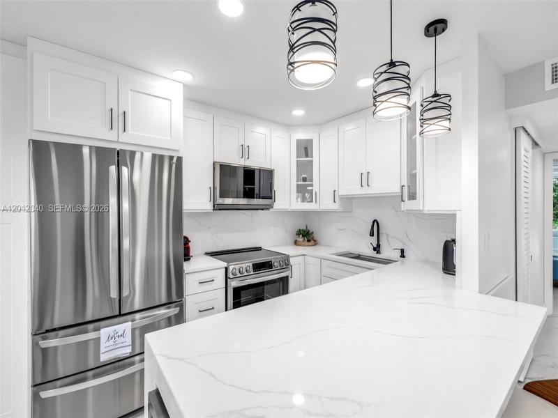 Property photo # 8