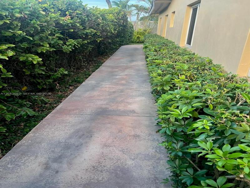 Property photo # 2