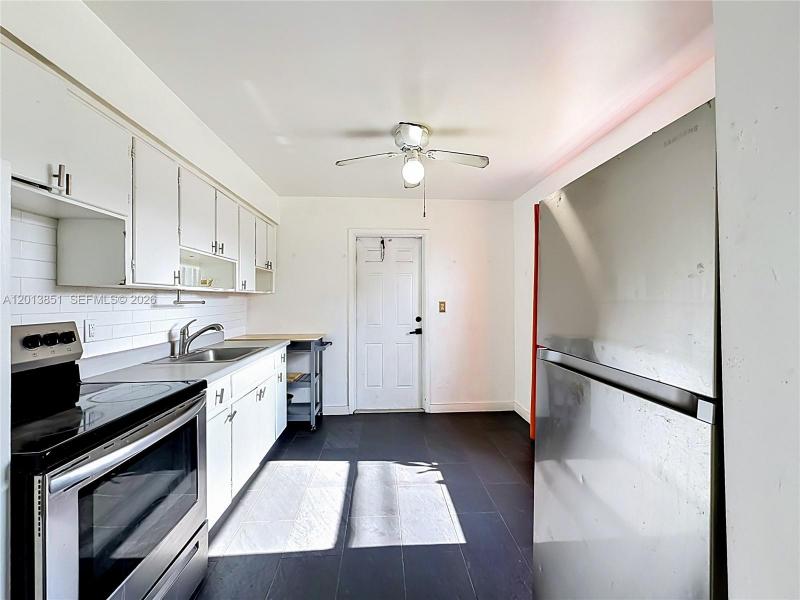 Property photo # 9