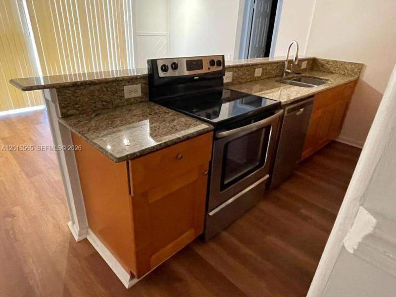 Property photo # 9
