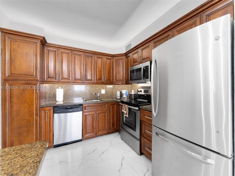 Property photo # 6