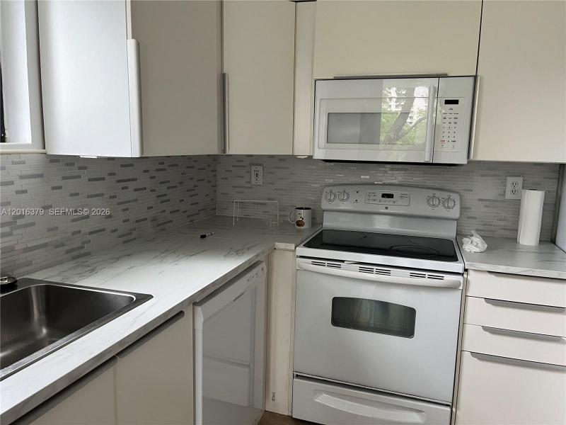 Property photo # 6