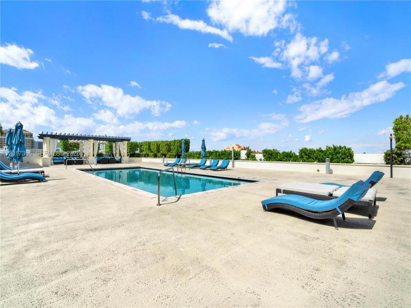 Property photo # 9