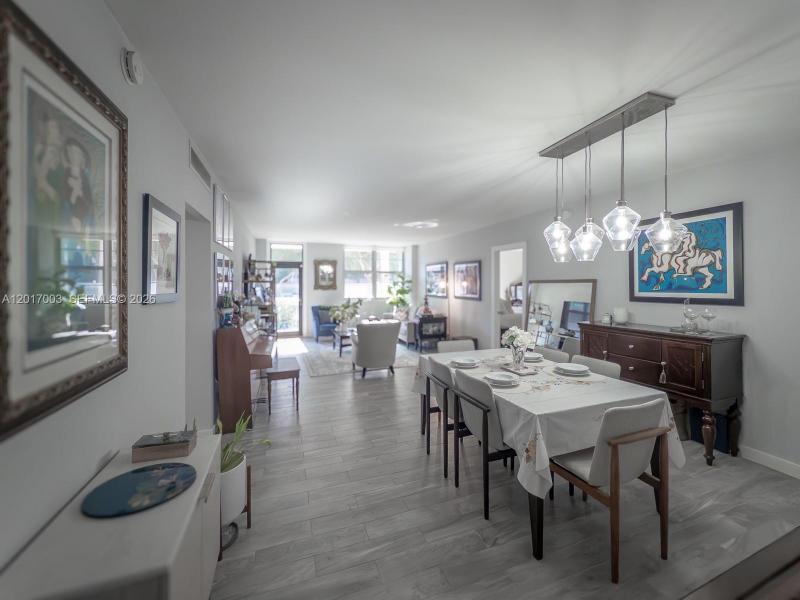 Comprar apartamento en Gables Waterway Towers 114