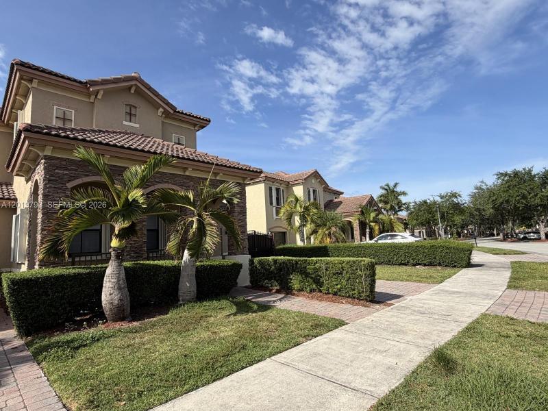 Property photo # 2