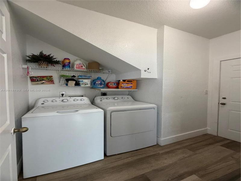Property photo # 6