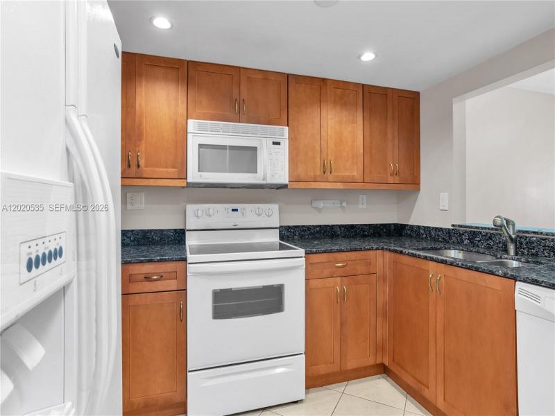 Property photo # 6