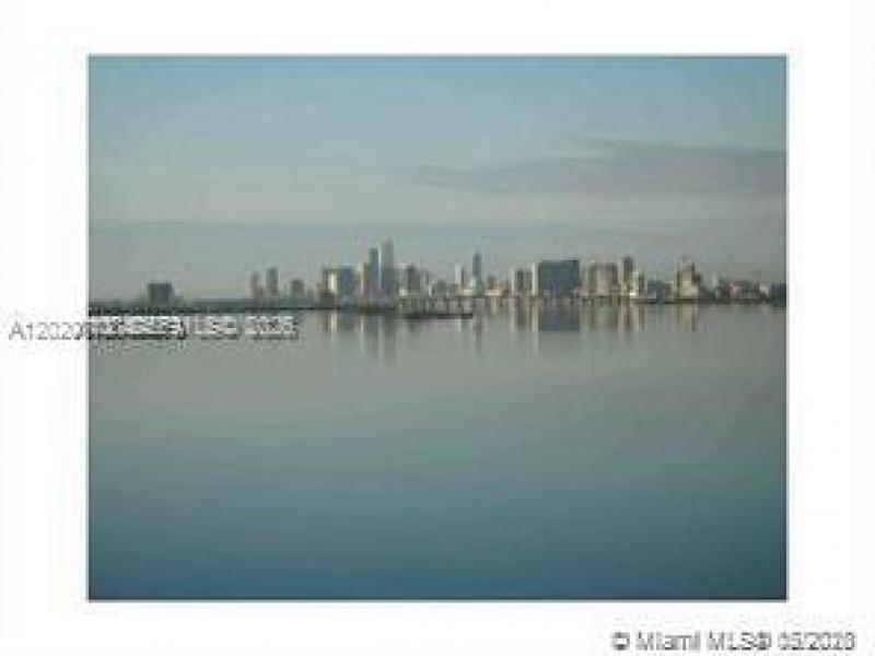 Bayshore Yacht Tennis Club Apt #1006
