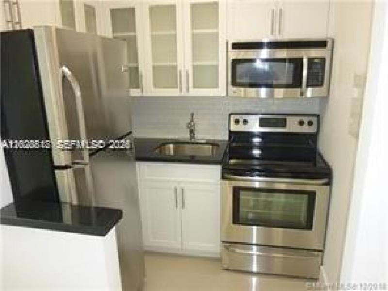 Comprar apartamento en Bayshore Yacht Tennis Club 1006