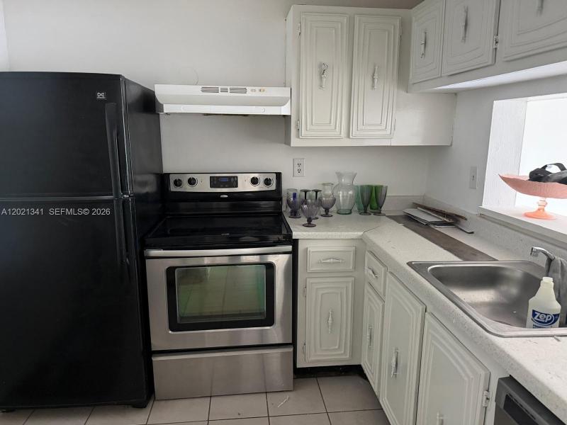 Property photo # 0