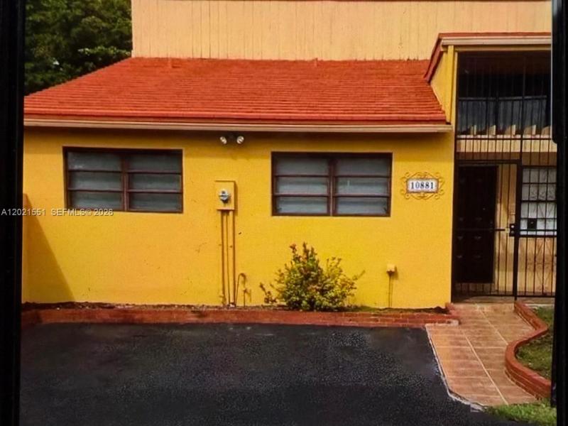 Property photo # 0