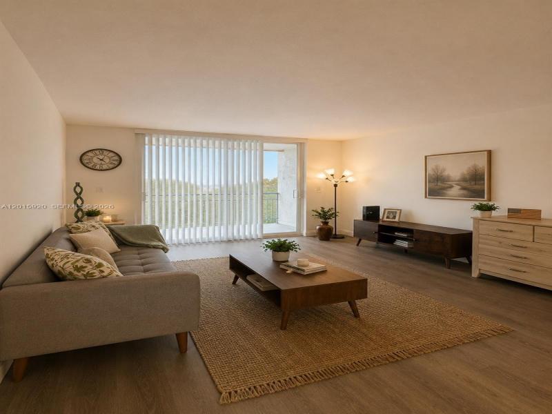 Property photo # 4