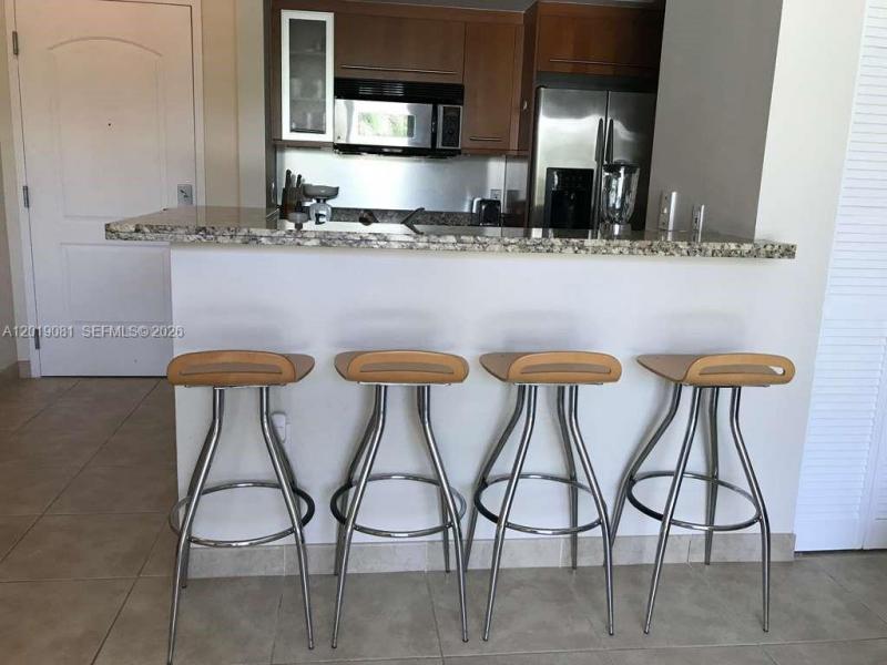 Property photo # 6