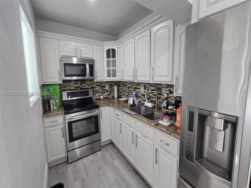 Property photo # 8