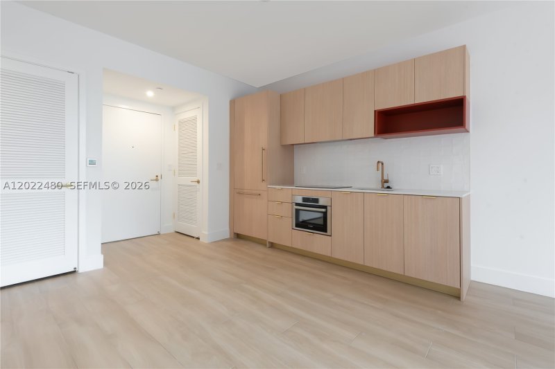Comprar apartamento en The Standard Residences Midtown Miami 608