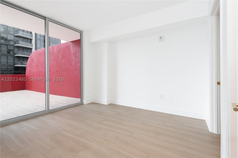 Comprar apartamento en The Standard Residences Midtown Miami 608