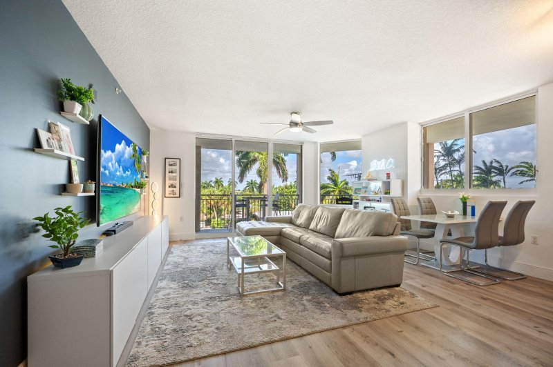 Condo for sale at The Vue 304