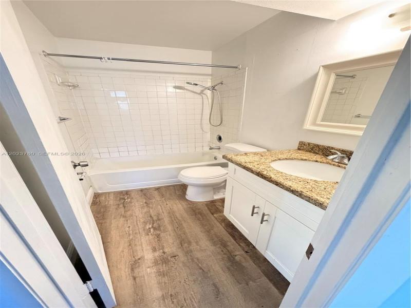 Property photo # 4