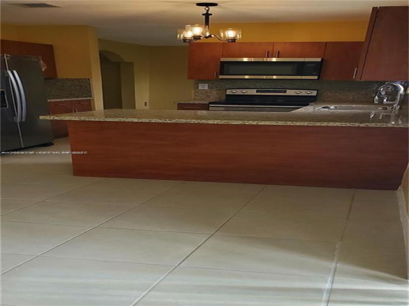 Property photo # 6