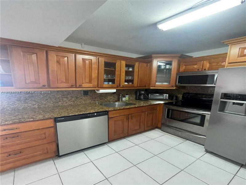 Property photo # 4