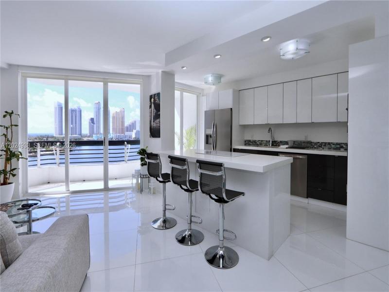 Property photo # 6