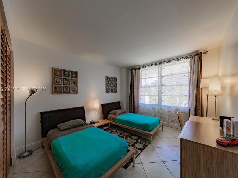 Comprar apartamento en Commodore Club South 413