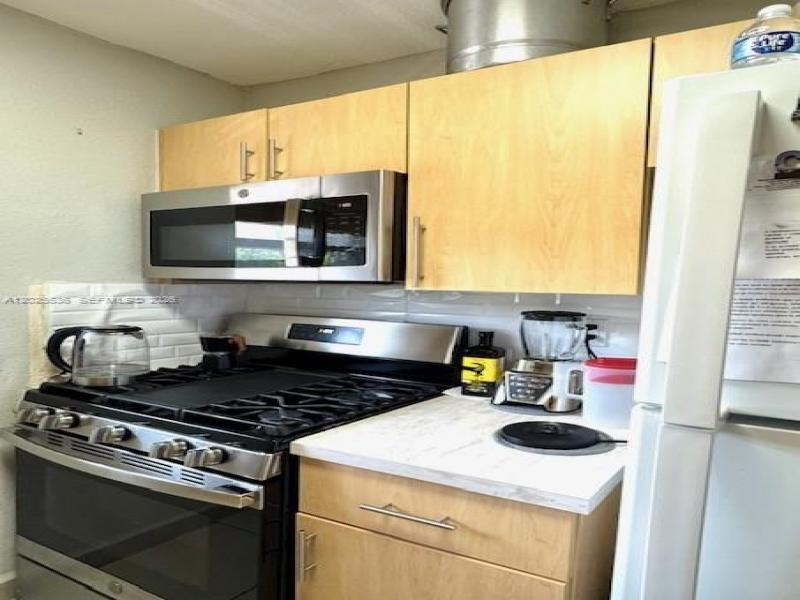 Property photo # 6