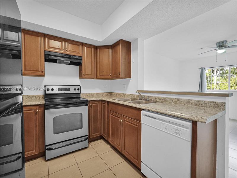 Property photo # 8