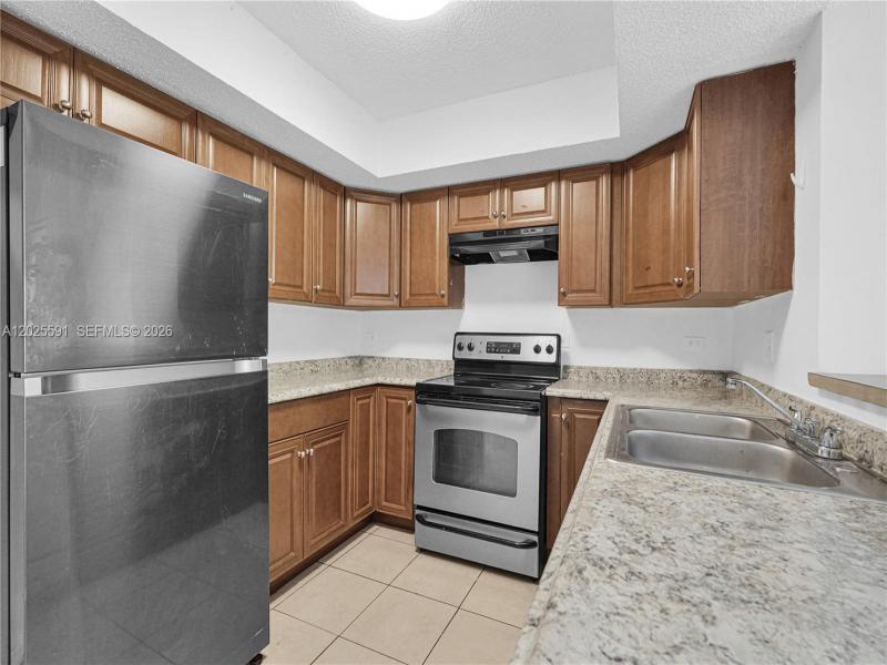 Property photo # 6