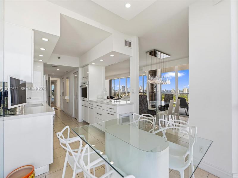 Comprar apartamento en Hamptons West 2101