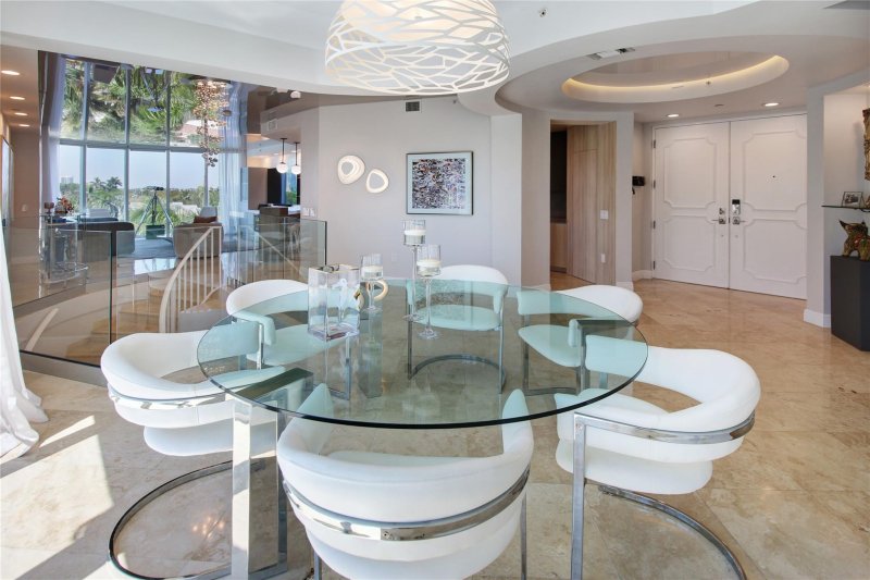 Condo for sale at Place Des Arts 7