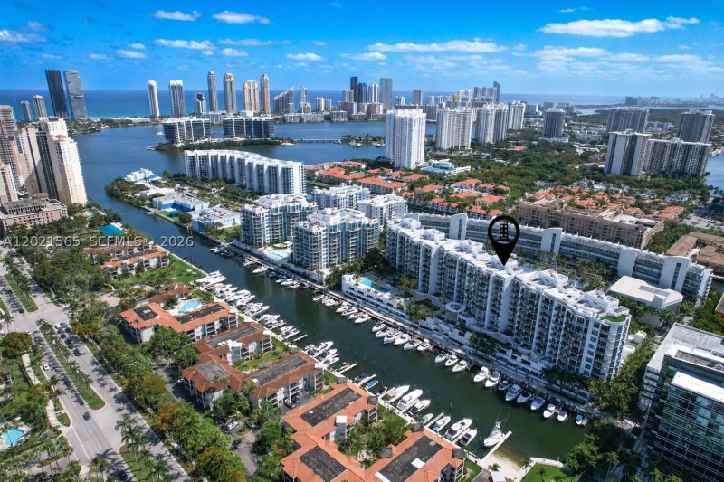 Condo for sale at Uptown Marina Lofts 819
