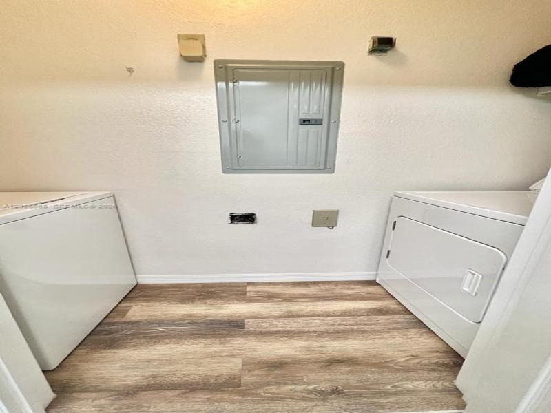 Property photo # 3